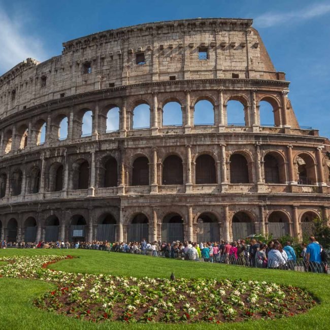 Cities-in-Italy-Rome-Colosseum