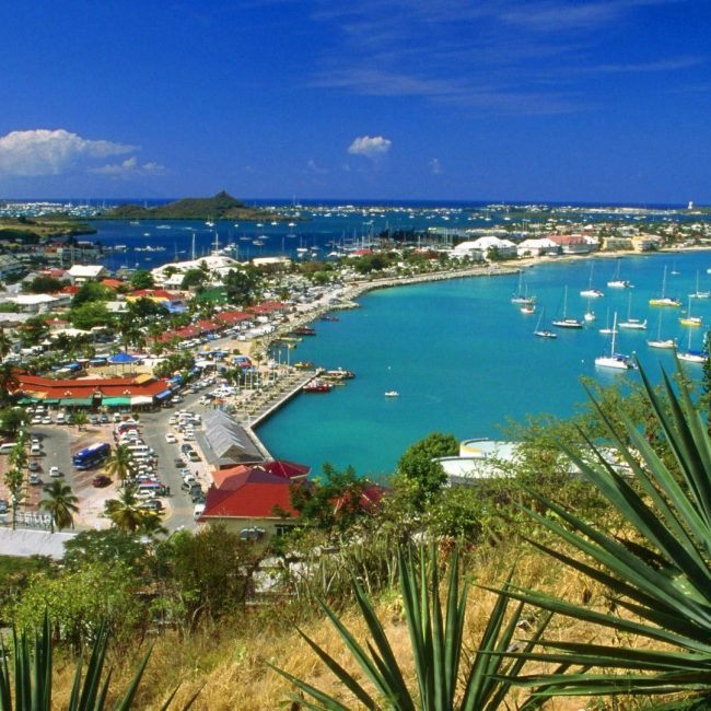 dominica-city-aerial-view-zlnv426ncke4wul1